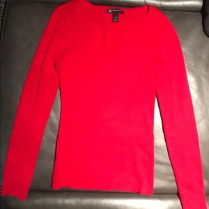 Long sleeve knit shirt